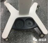深入分析高品质医疗推车设计共性. 之一 一个金属的高强度底座